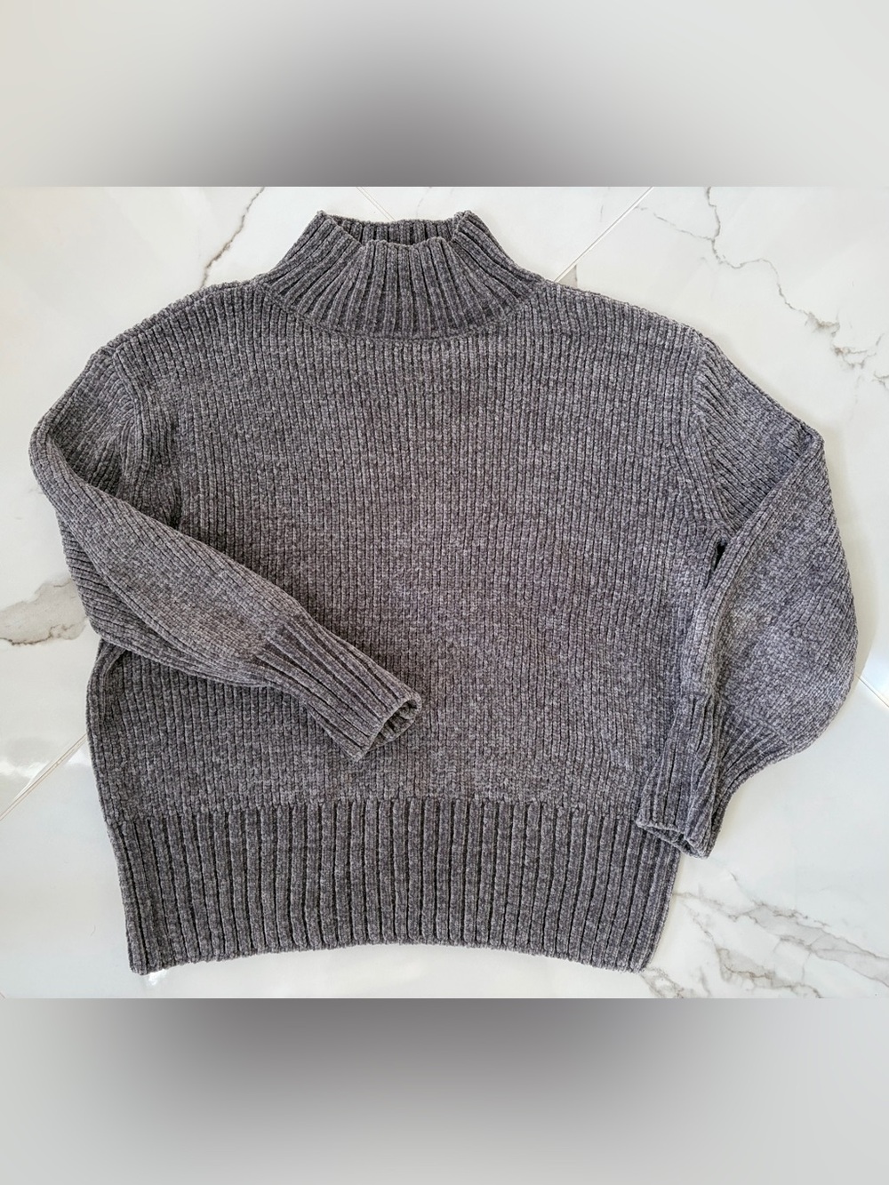 Women’s Gray Ribbed Mock Neck Sweater